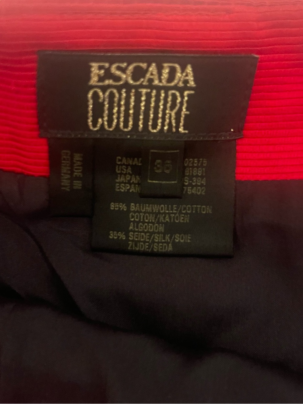 Escada Vibrant Red Mini Skirt with Gold Button Detail - Picture 6 of 11